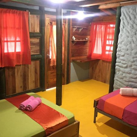 Aparthotel Oleaje Mompiche Εξωτερικό φωτογραφία