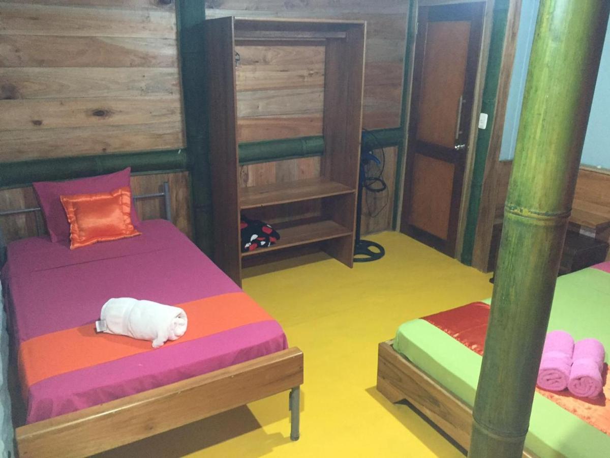 Aparthotel Oleaje Mompiche Εξωτερικό φωτογραφία