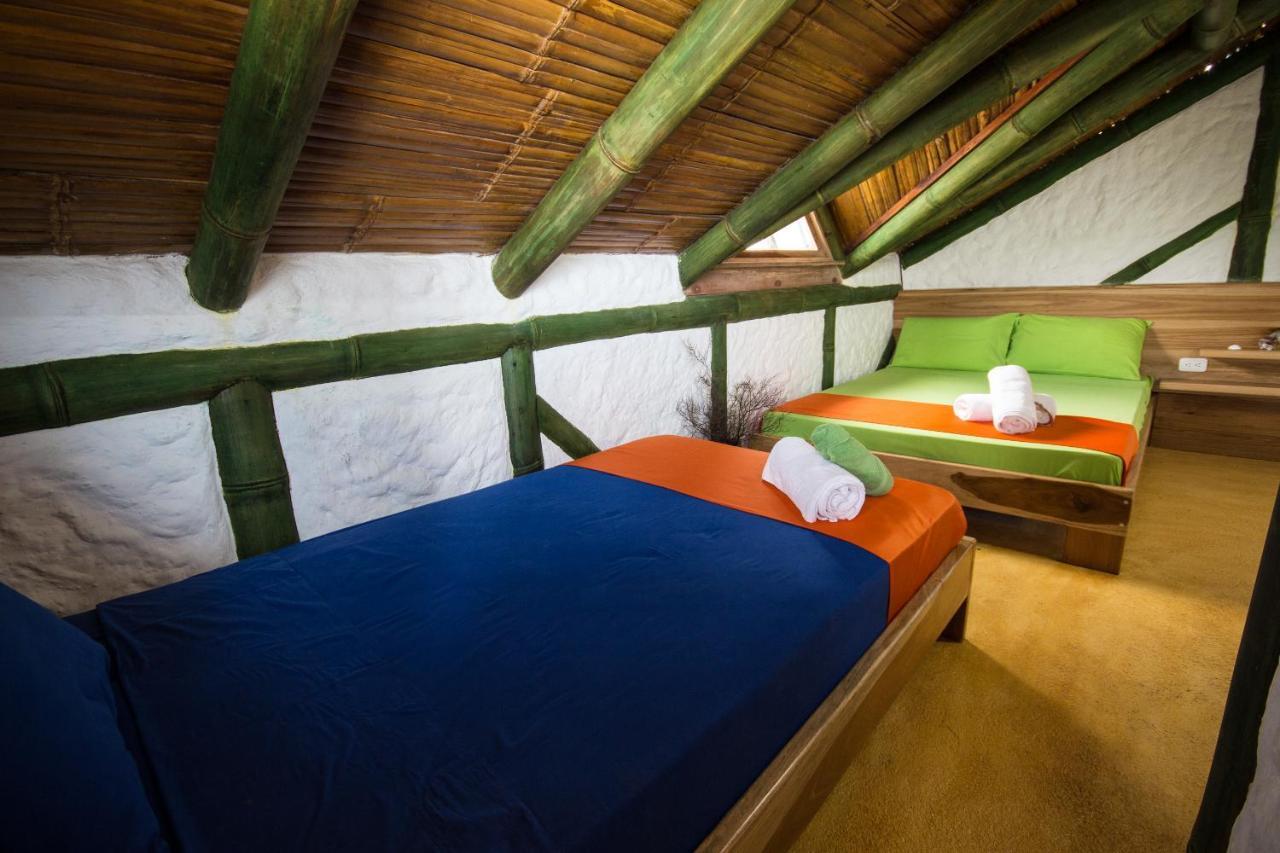 Aparthotel Oleaje Mompiche Εξωτερικό φωτογραφία